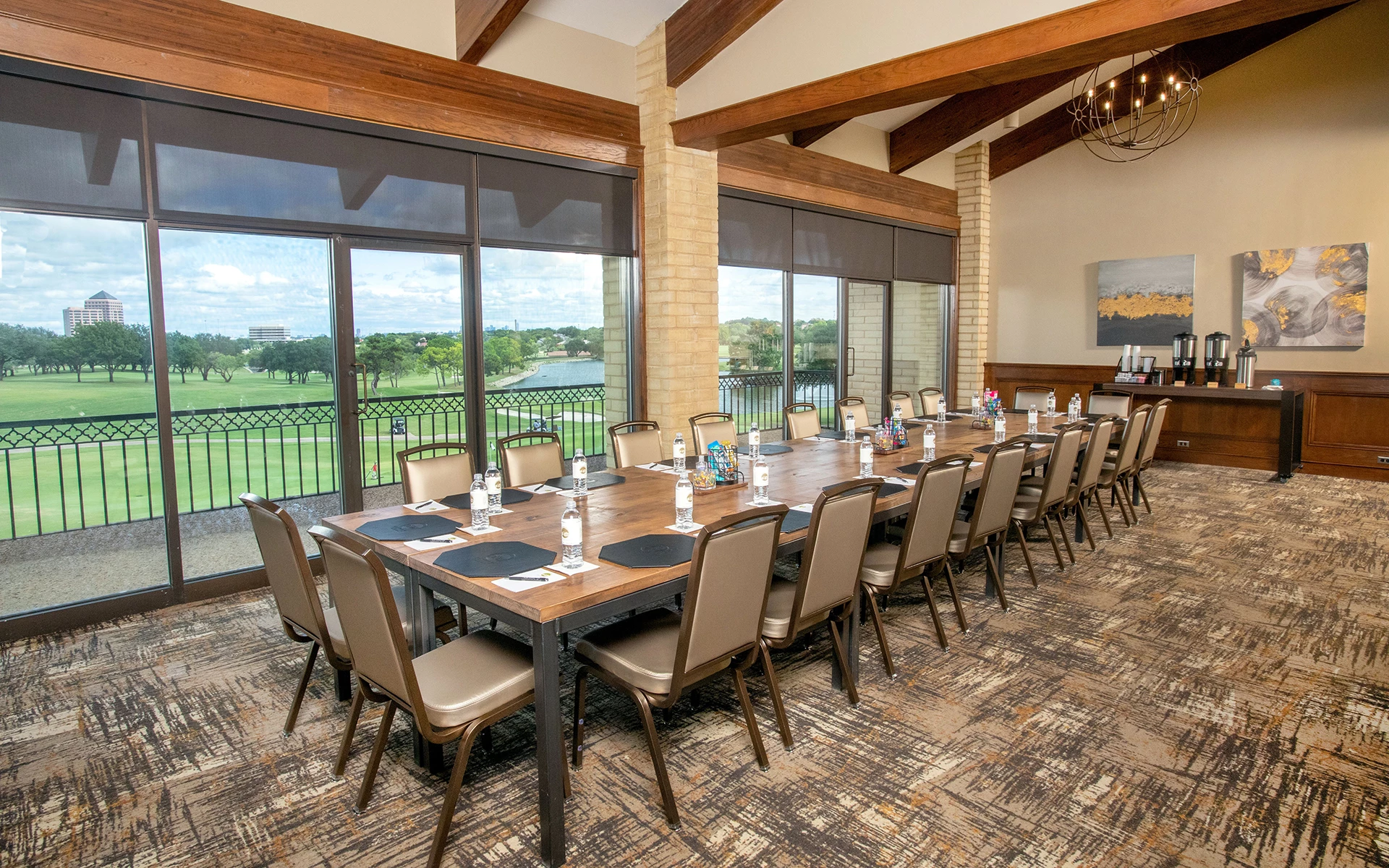 Las Colinas Country Club Meeting Room