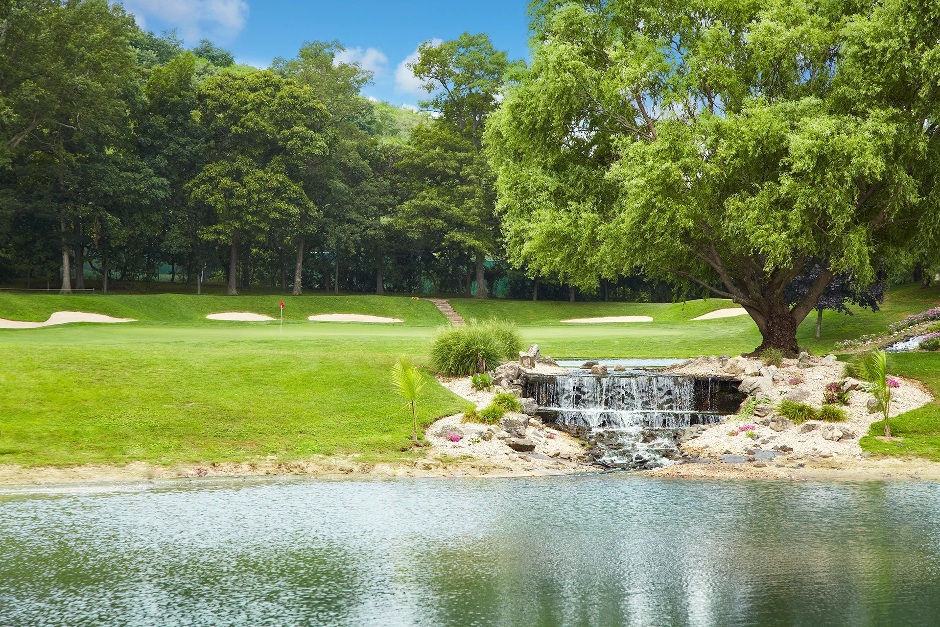 Wind Watch Golf & Country Club - Golf Course Hole #10